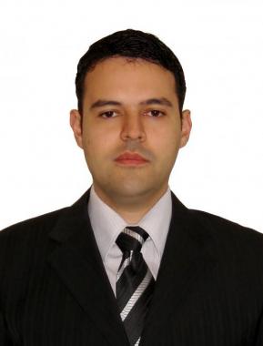 Dr. Juliano Stello Marques