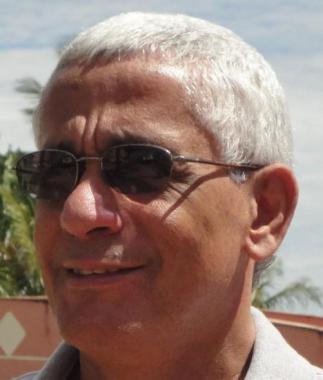 Dr. Edezio Muniz de Oliveira