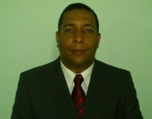 Dr. Marcio Barbosa de Oliveira