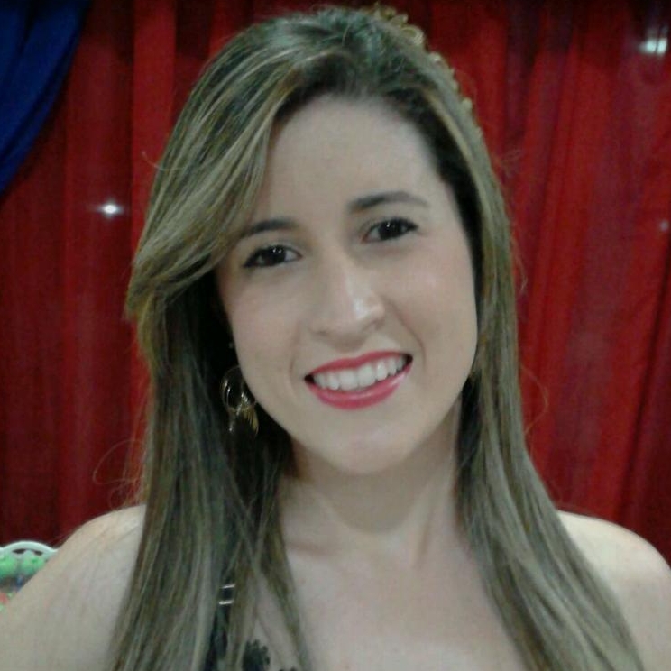Dra. Priscila Gomes Santos