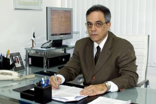 Dr. Aloizio Munhão Filho