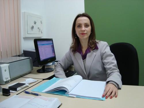 Dra. Luciana Tramontin Bonho