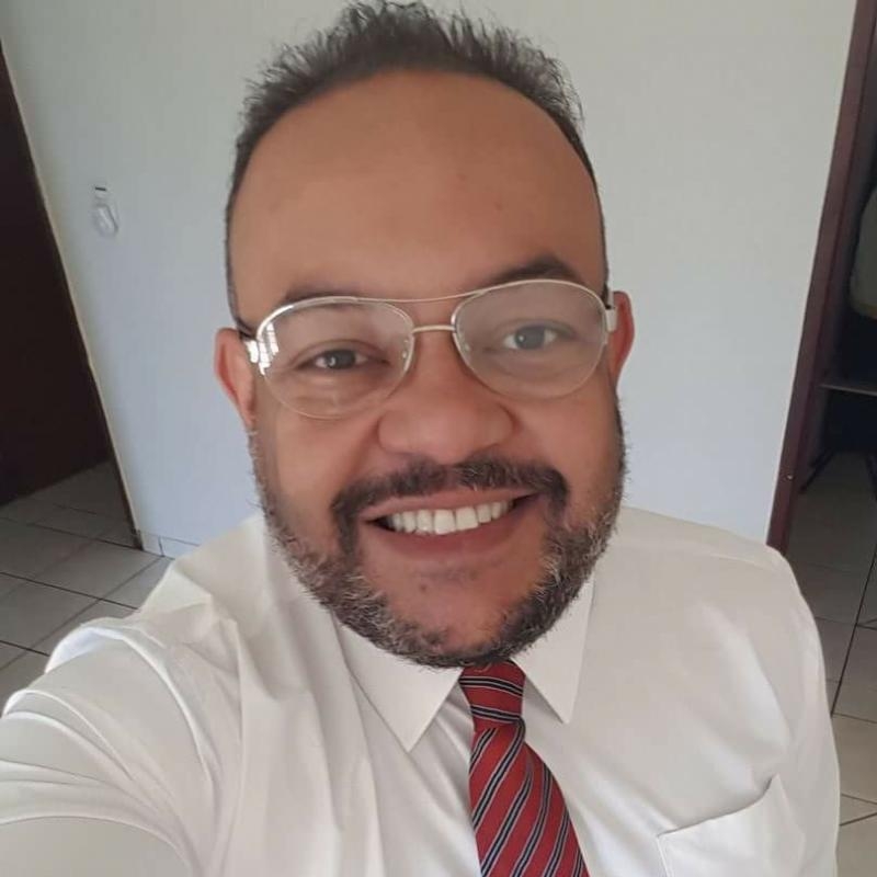 Dr. Rodrigo Alves