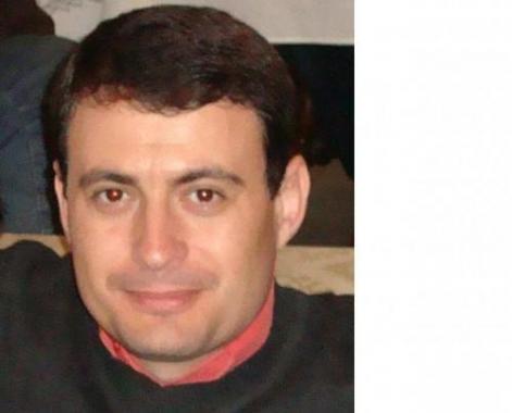 Dr. Luciano Rogério Quessada