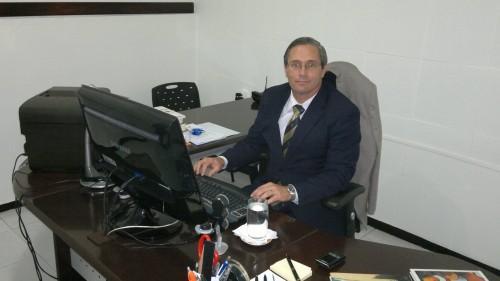 Dr. Gustavo André Lauria Araújo Soares