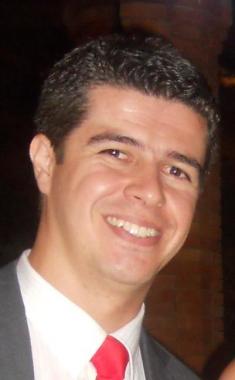 Dr. Rafael Cimino Moreira Mota