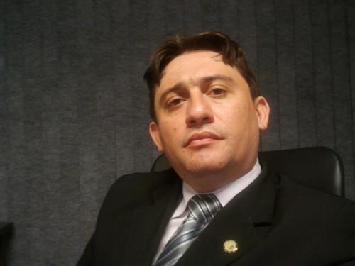 Dr. Francisco Sylas Machado Costa