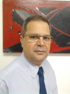 Dr. Juarez Tadeu Bena