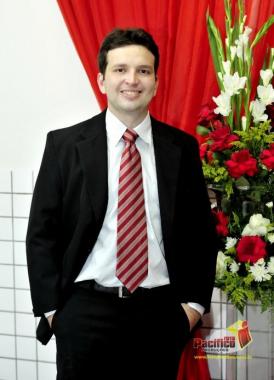 Dr. Edson Renan da Silva Rodrigues