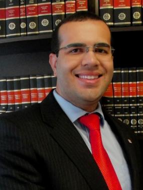 Dr. Vitor Martins