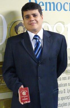 Dr. Marcello Dantas