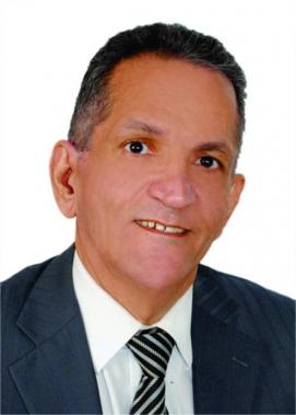 Dr. Mario Tabosa