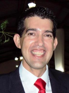 Dr. Luciano Prado