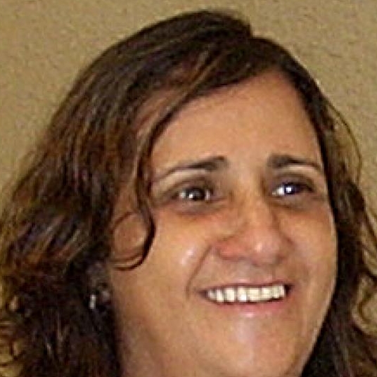 Dra. Lucia Regina Cordeiro Alberto