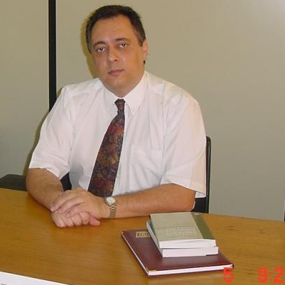 Dr. Edylson Campos Silva