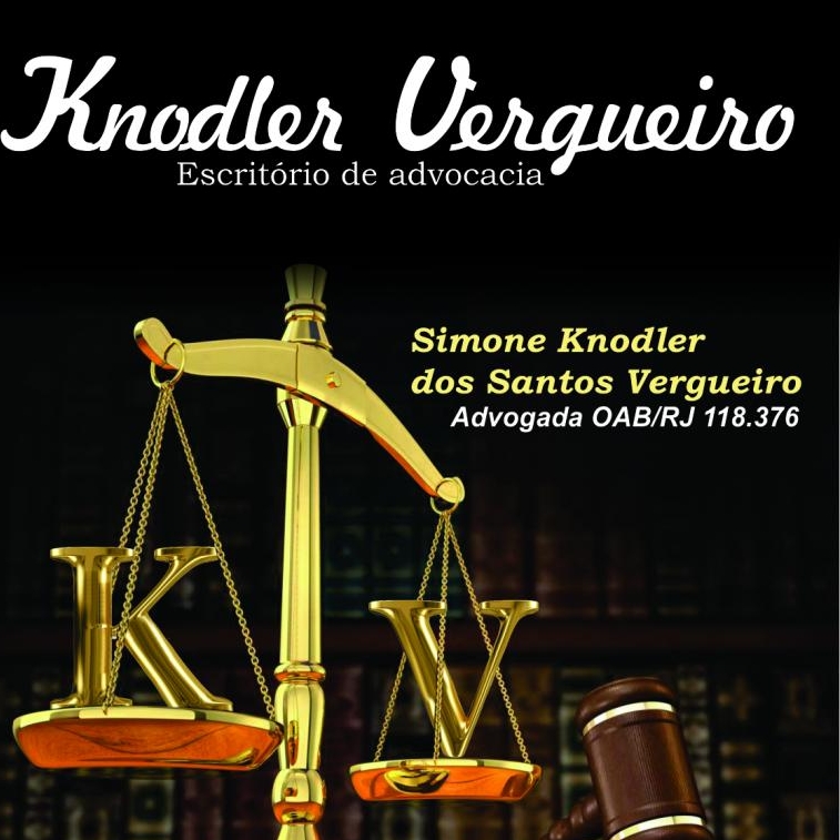 Dra. Simone Knodler dos Santos Vergueiro
